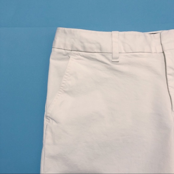 TOMMY HILFIGER | White Bermuda Shorts | Size 8 - Picture 5 of 16
